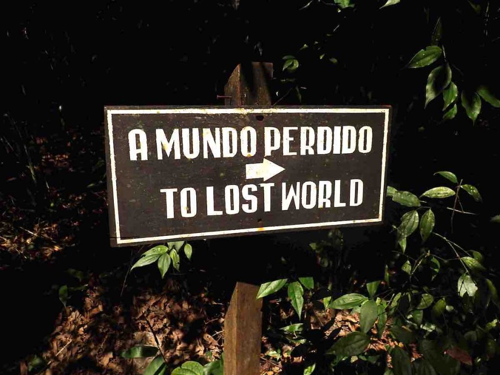 sign "To Lost World"